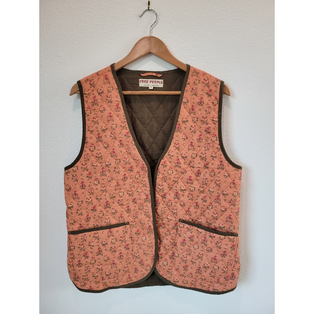 Free People Quilted Floral Vest Coral Pink Green Cotton Size M Boho Cottagecore - Picture 2 of 11